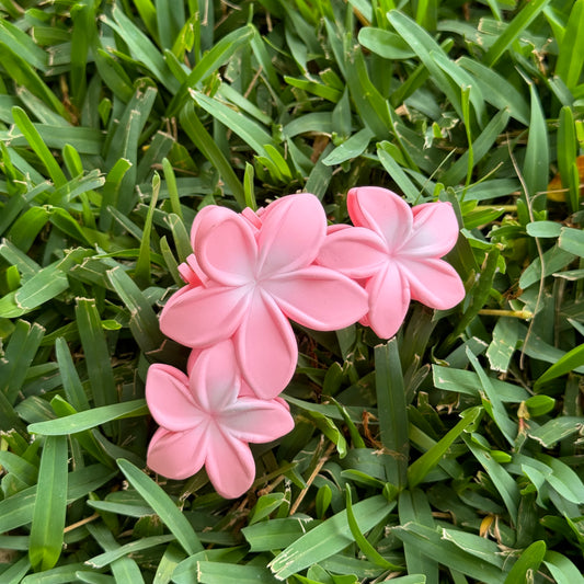 Colored Hawaiian Plumeria Flower Claw Hair Clips for Women