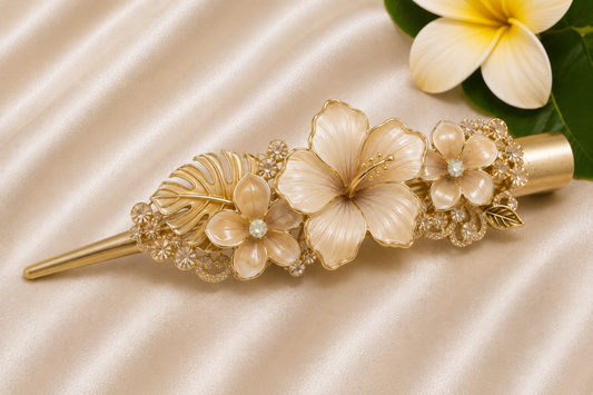 Diamond Head Floral Clip – Sandy Beige