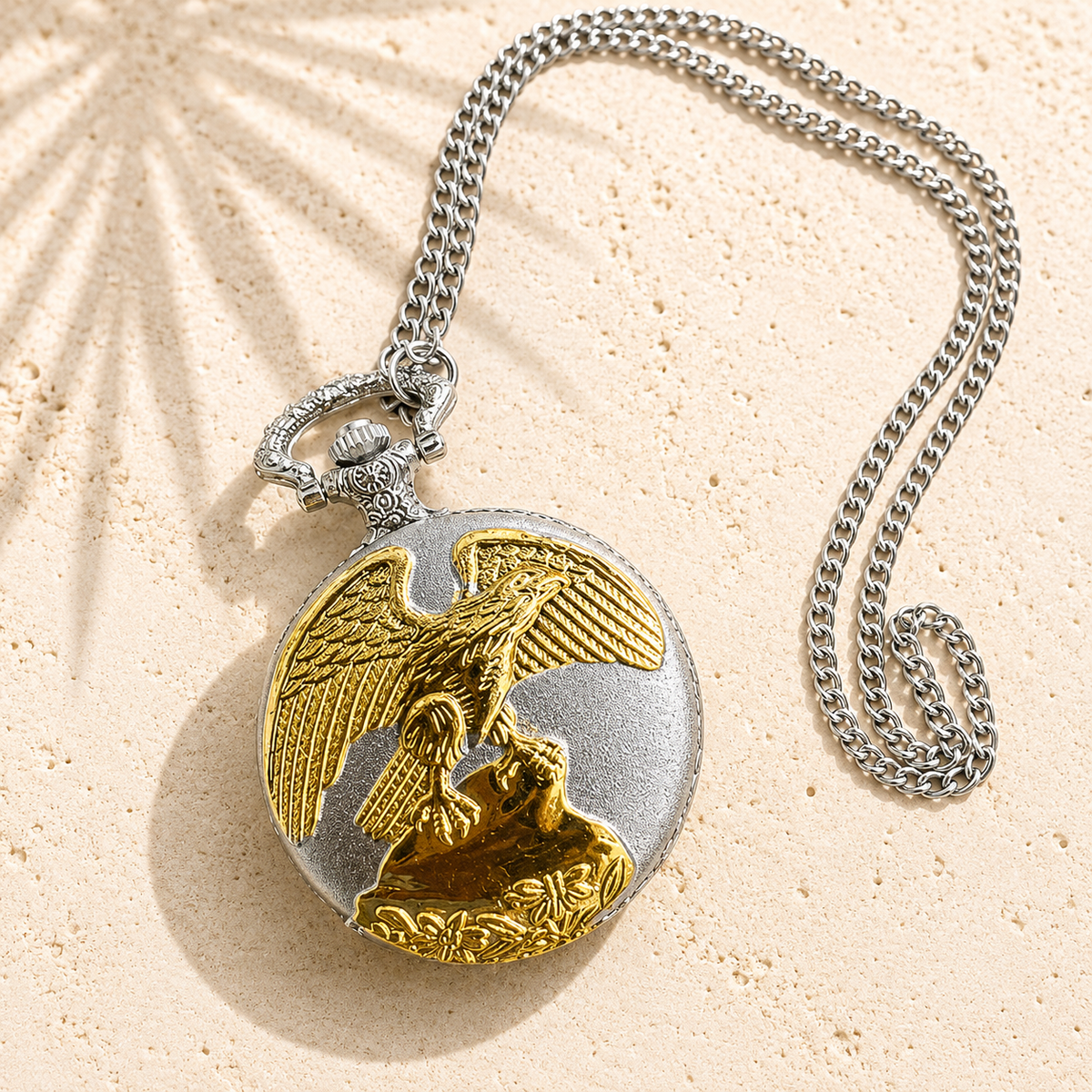 Hollow Eagle Pocket Watch Flying Eagle Carving Animal Clock with Stainless Steel Case and Chain